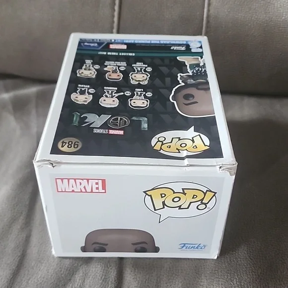Boastful Loki funko pop - Picture 4 of 4